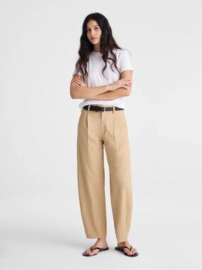 Madewell The Barrel Leg Pant in Bright Fawn, Size 6
